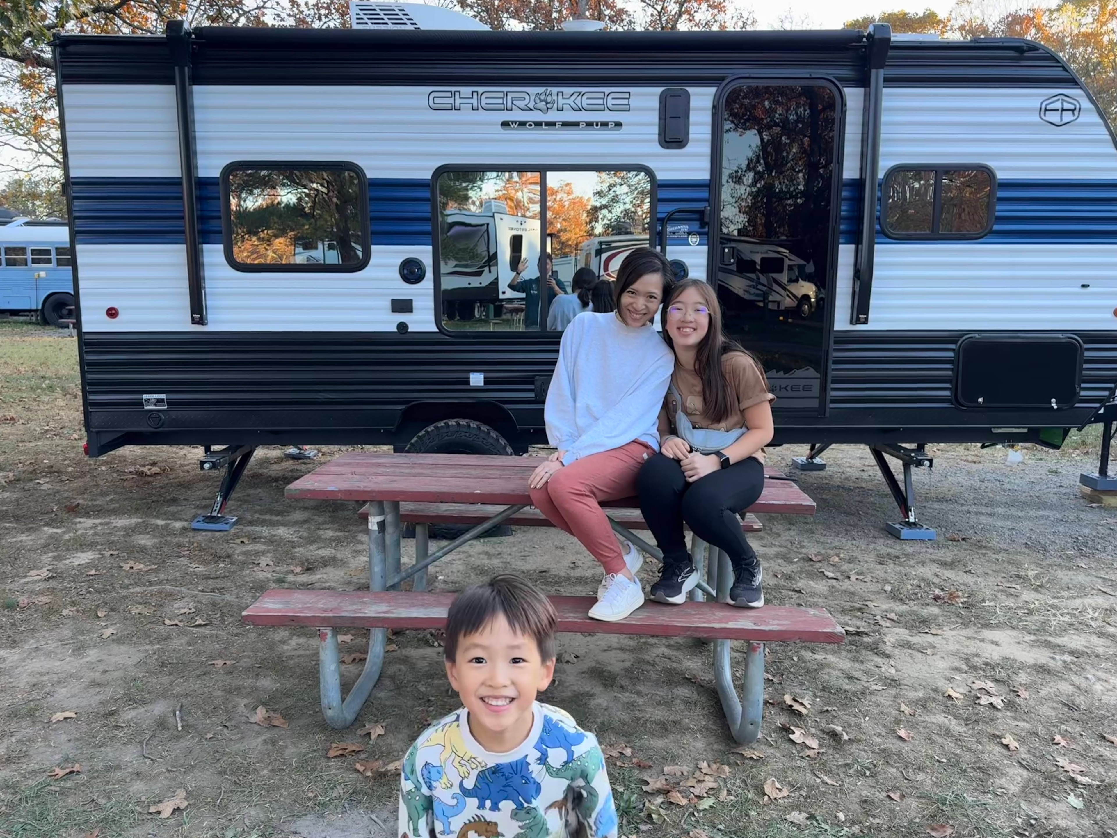 How to Plan a Successful Multigenerational RV Camping Trip
